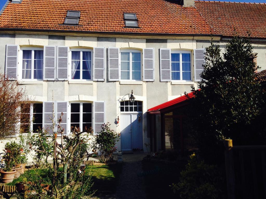 Bed and Breakfast Comme A La Maison à Tours-sur-Marne Chambre photo